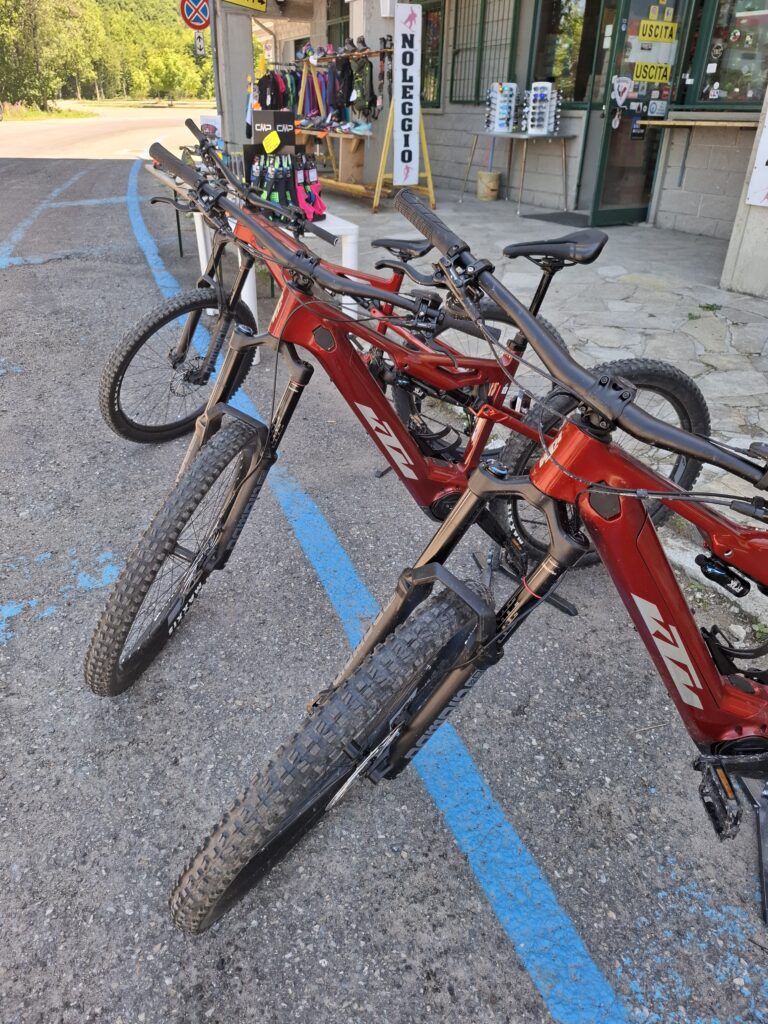 noleggio e-bike la gatta delle nevi, le polle (riolunato)